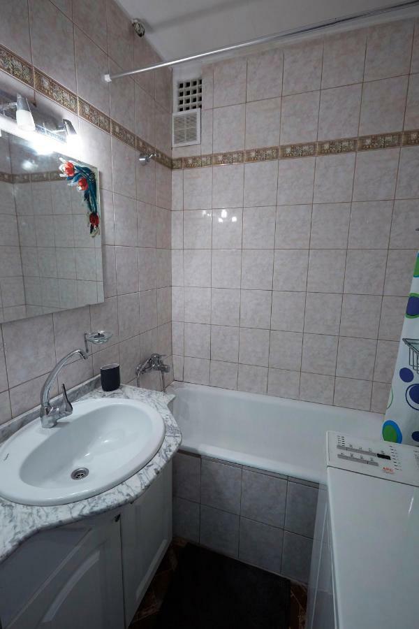 Egyetemvaros - A. Apartman Pětikostelí Exteriér fotografie