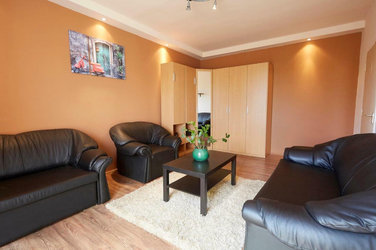 Egyetemvaros - A. Apartman Pětikostelí Exteriér fotografie